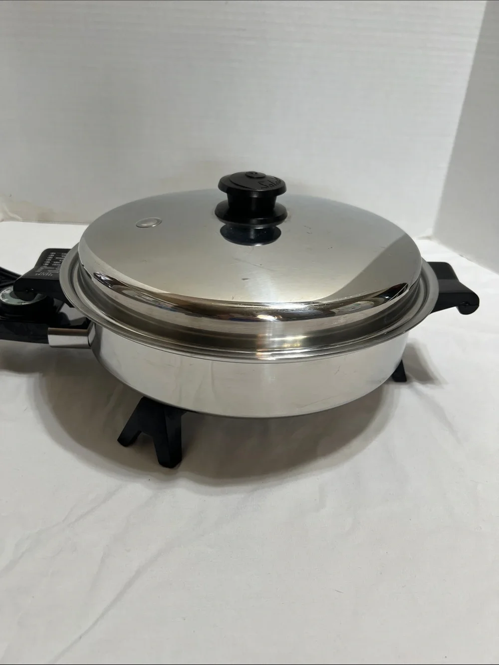 Saladmaster 11” Stainless Steel Electric Oil Core Skillet
